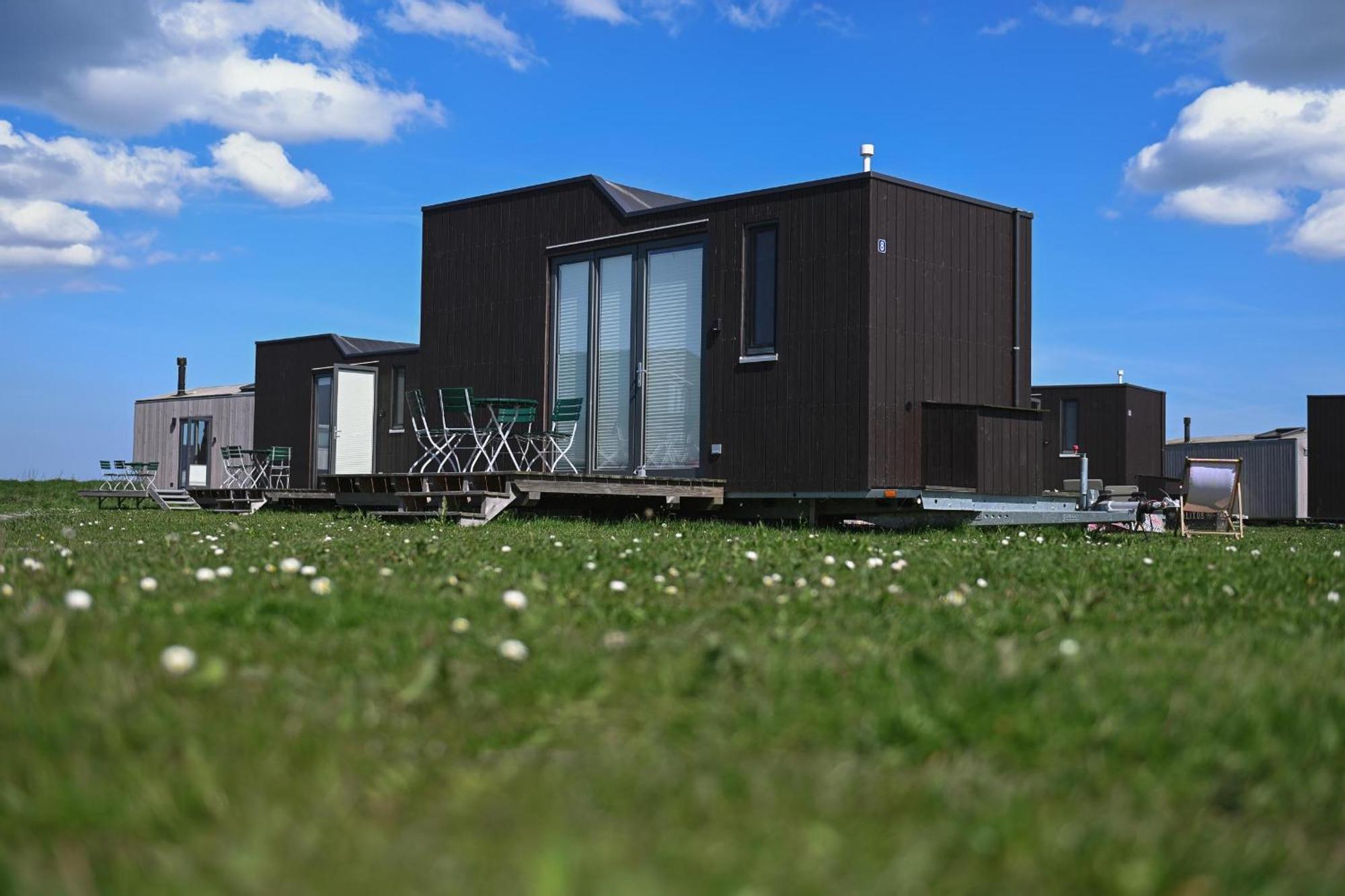 Tiny House Nature 8 Innenlage - Green Tiny Village Harlesiel Каролинензил Екстериор снимка