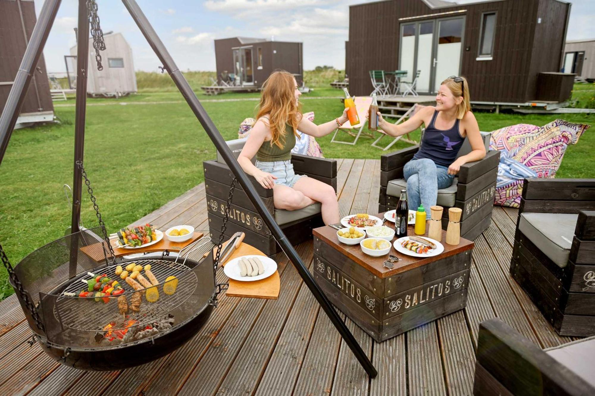 Tiny House Nature 8 Innenlage - Green Tiny Village Harlesiel Каролинензил Екстериор снимка